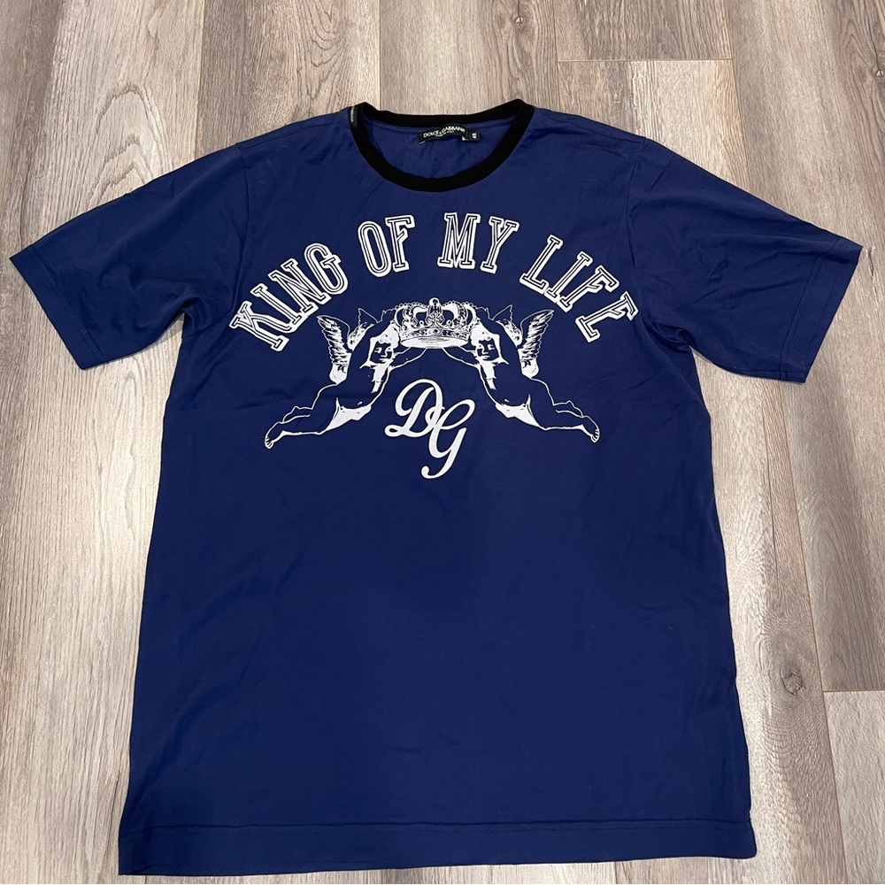 Dolce and Gabanna t shirt
